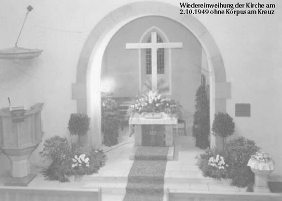 Nordheim Altarraum nach dem Wiederaufbau der Kirche